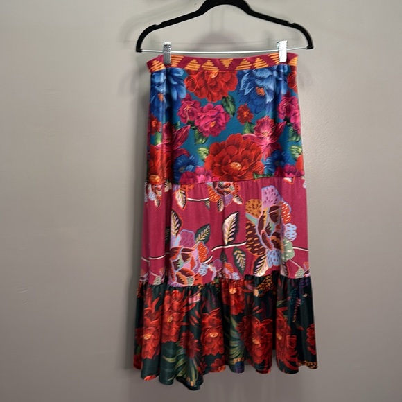 Farm Rio Drea Tiered Velvet Midi Skirt M - Picture 4 of 6